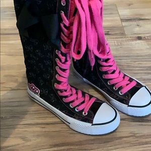 JoJo Siwa Black Glitter and pink hi-top sneakers